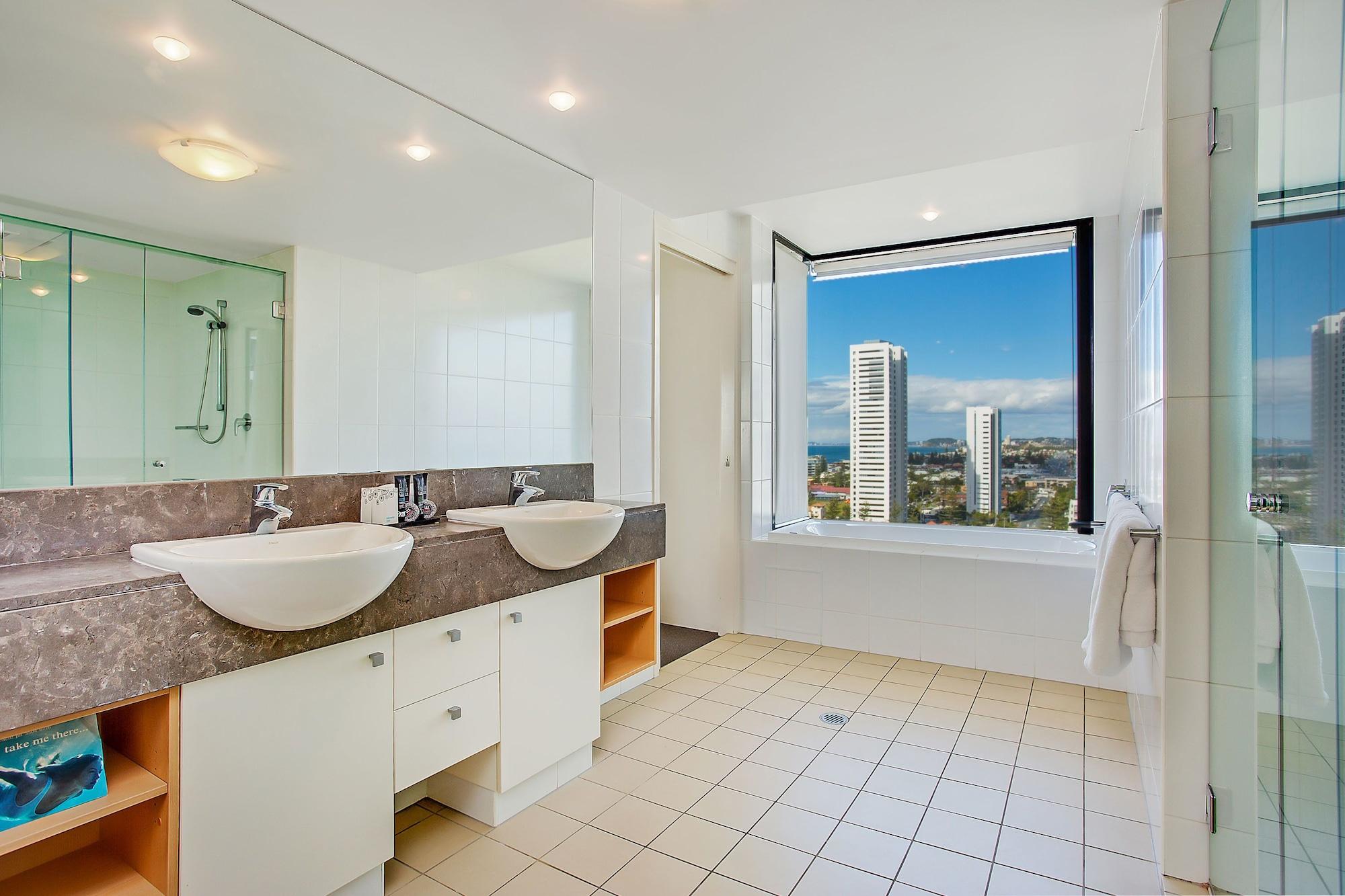 Mantra Broadbeach On The Park Gold Coast Exterior foto