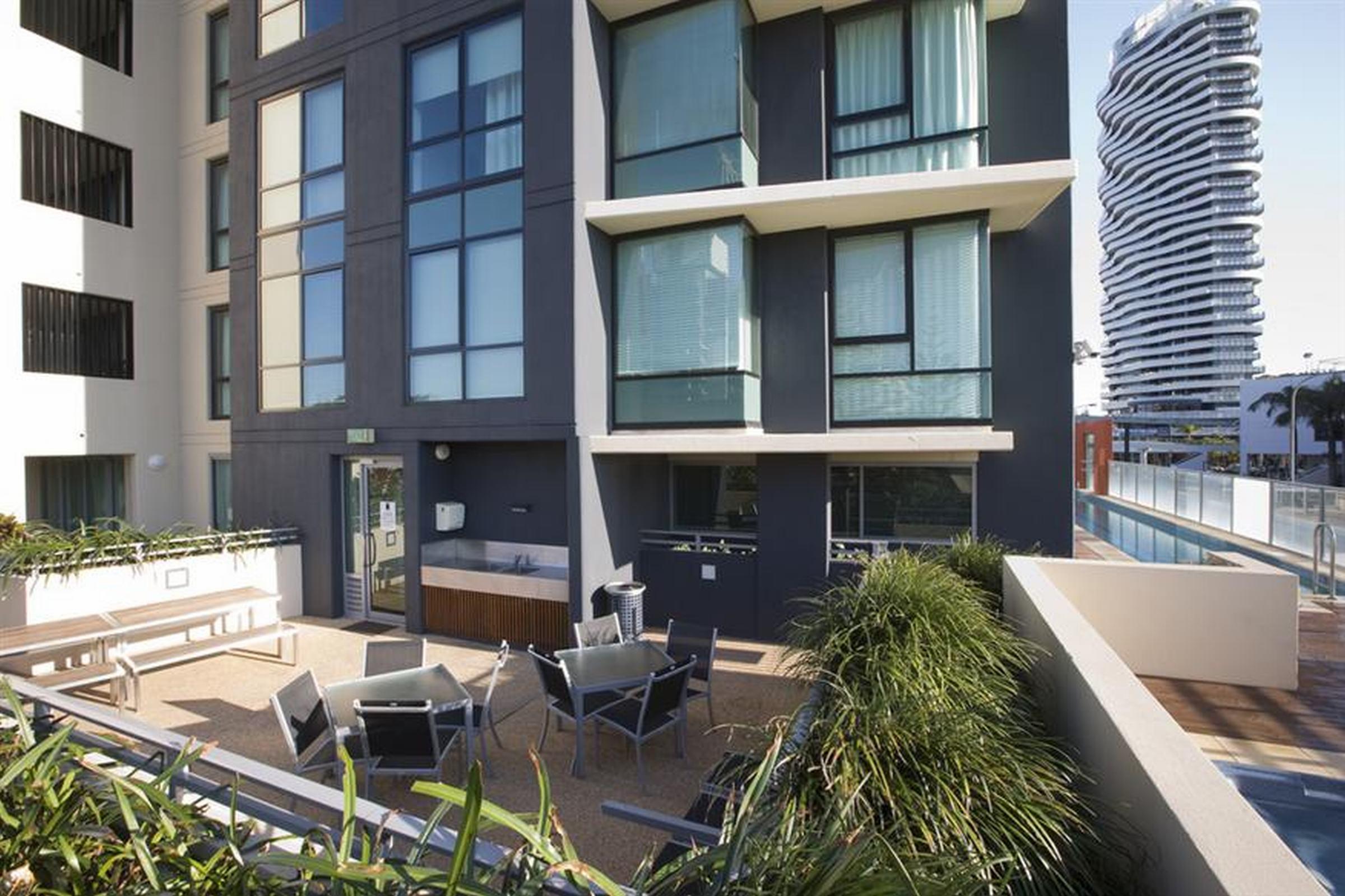 Mantra Broadbeach On The Park Gold Coast Exterior foto