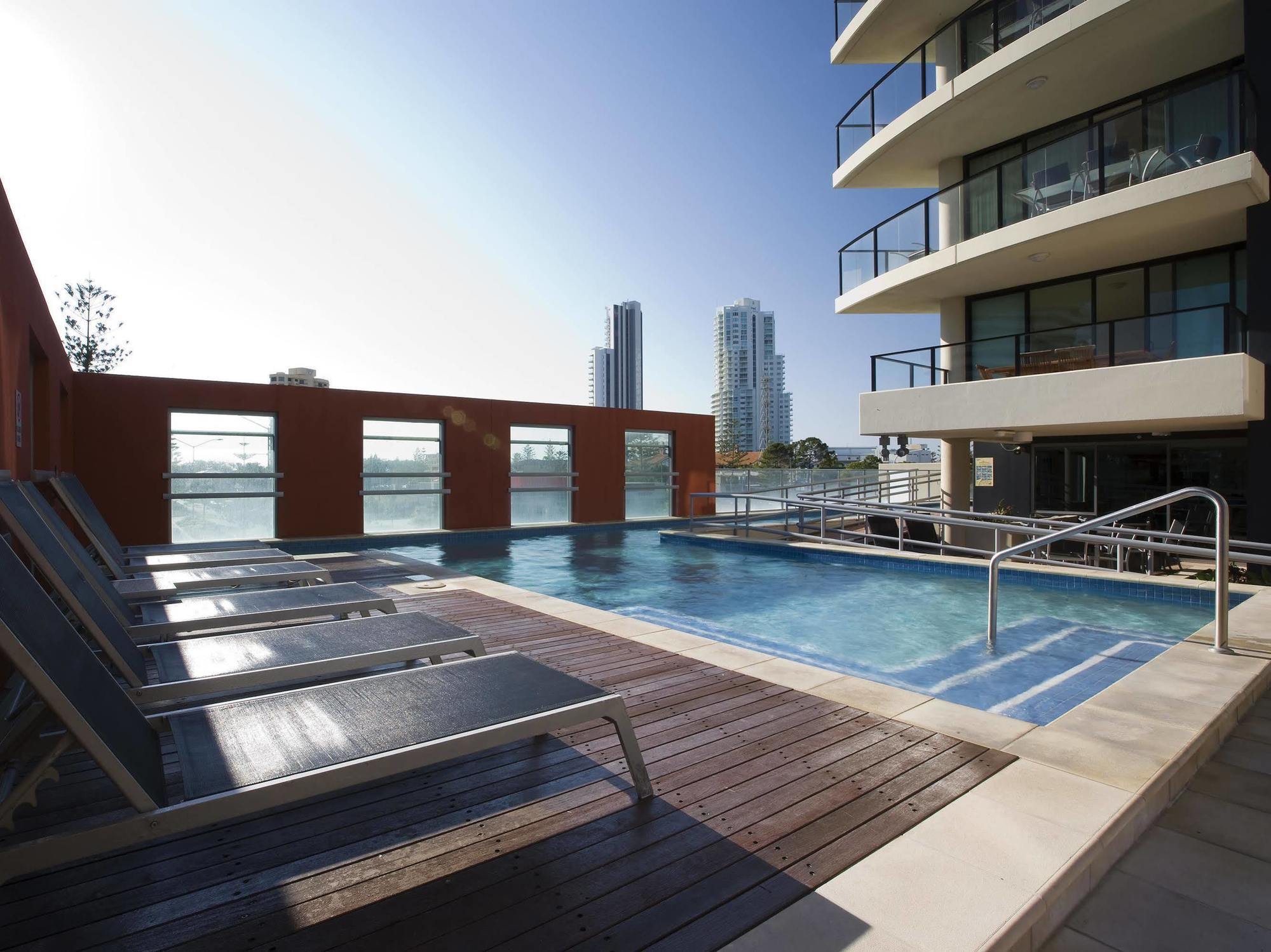 Mantra Broadbeach On The Park Gold Coast Exterior foto
